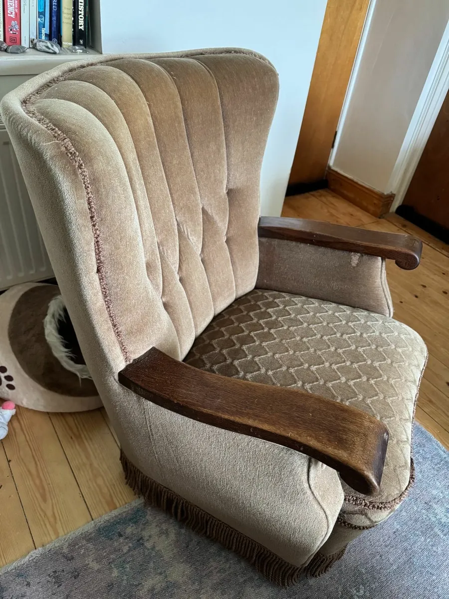 Armchair/free to take away - Image 3