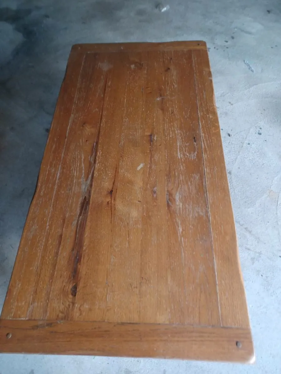 Coffee table - Image 1