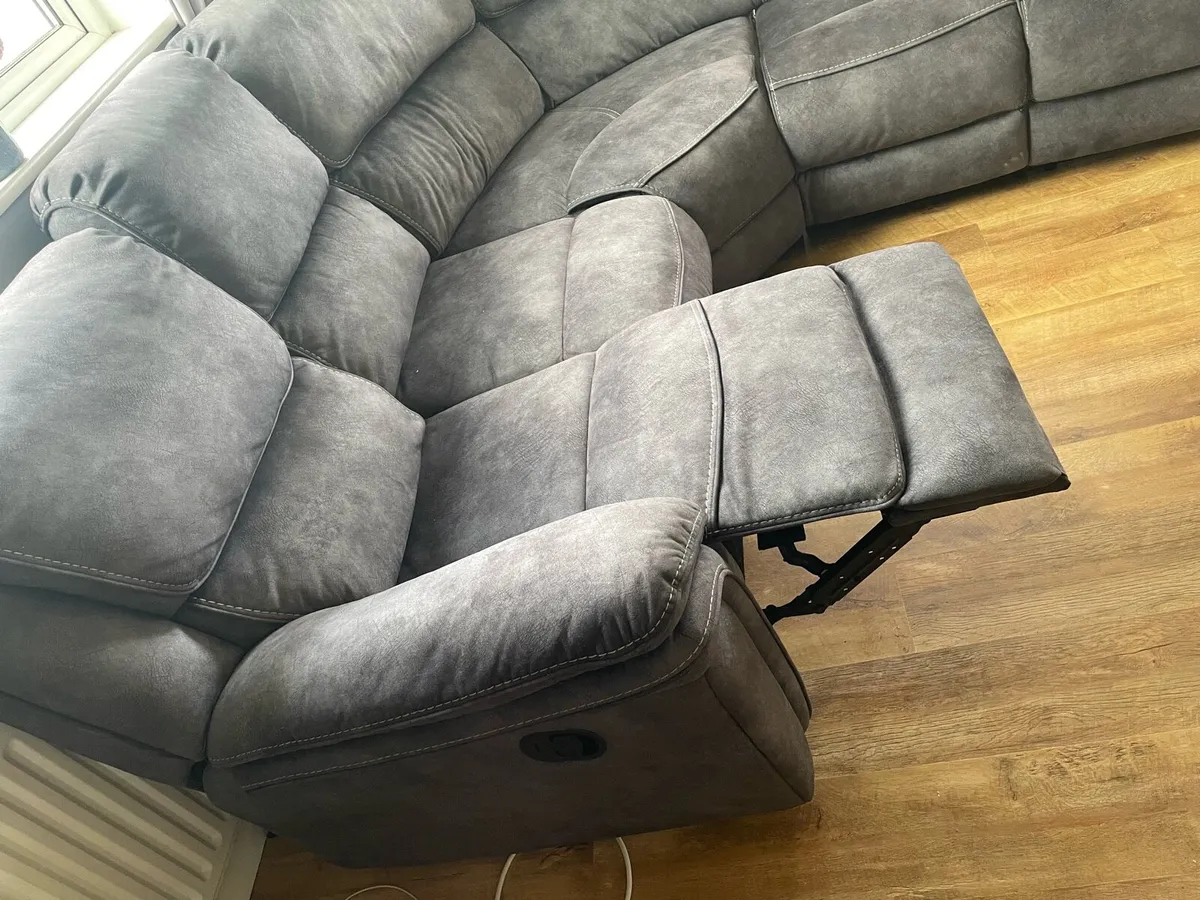 Couch l-shaped velvet recliner - Image 2