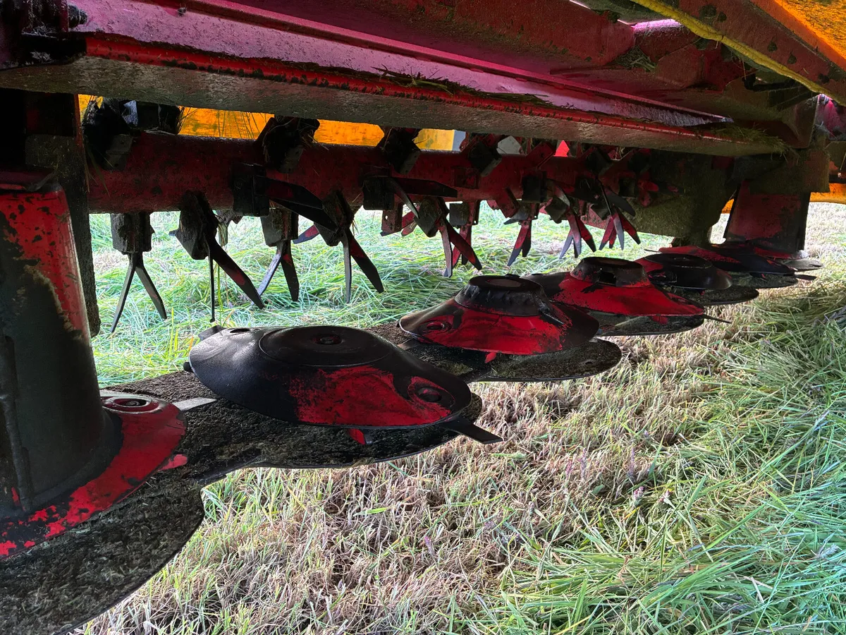 Pottinger Novacat 302 Mower Conditioner - Image 2
