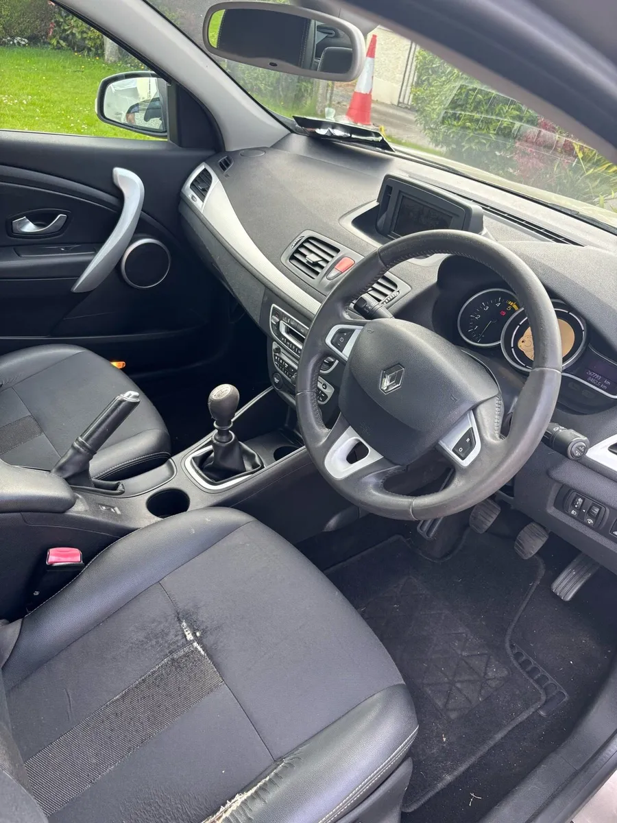 Renault fluence for sale - Image 4