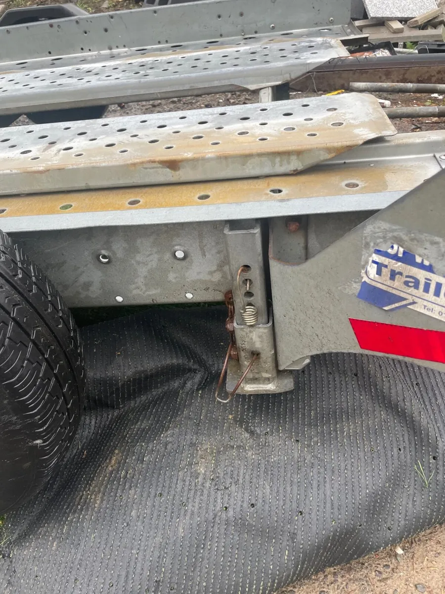 Car transporter - Image 1