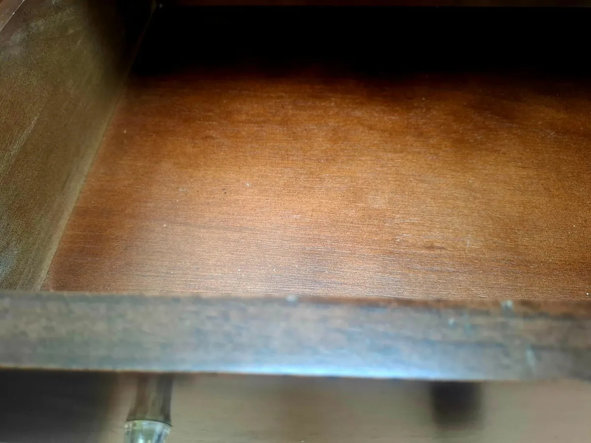 Cabinet - Image 3