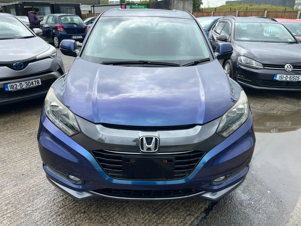 HONDA VEZL 2014, 1.5 HYBRID AUTO LOW KMS - Image 2