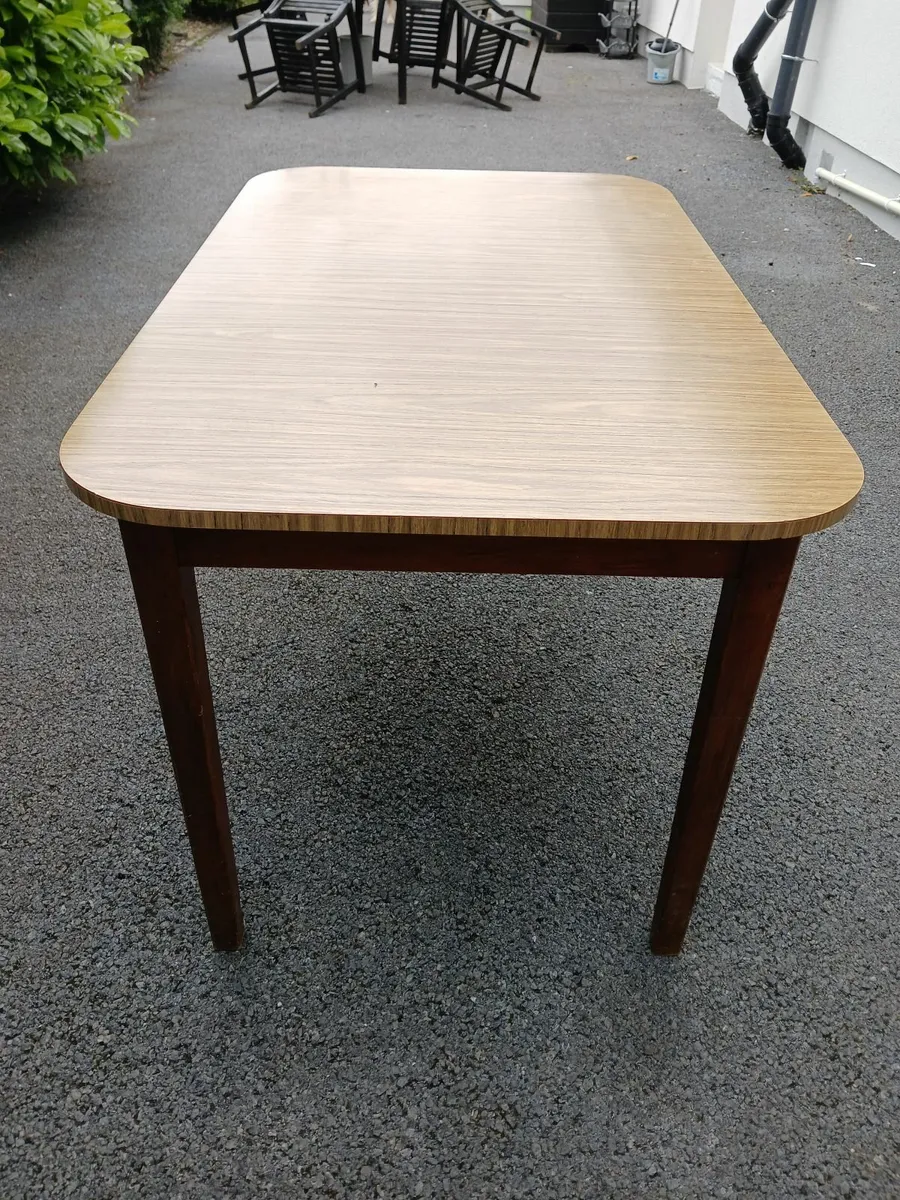 Kitchen Table - Image 4