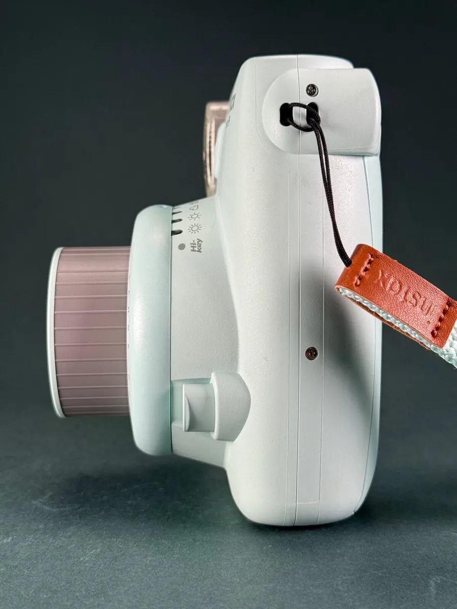 Fujifilm Instax mini 9 instant camera - Image 2