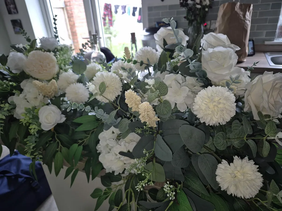 Wedding Decor - Image 4