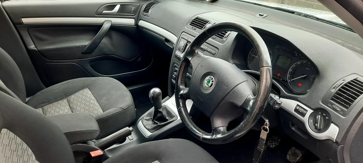 Skoda Octavia 2008 - Image 3