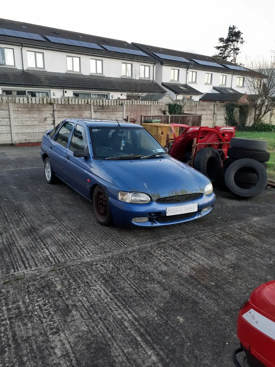 Ford Escort  1-4 - Image 1