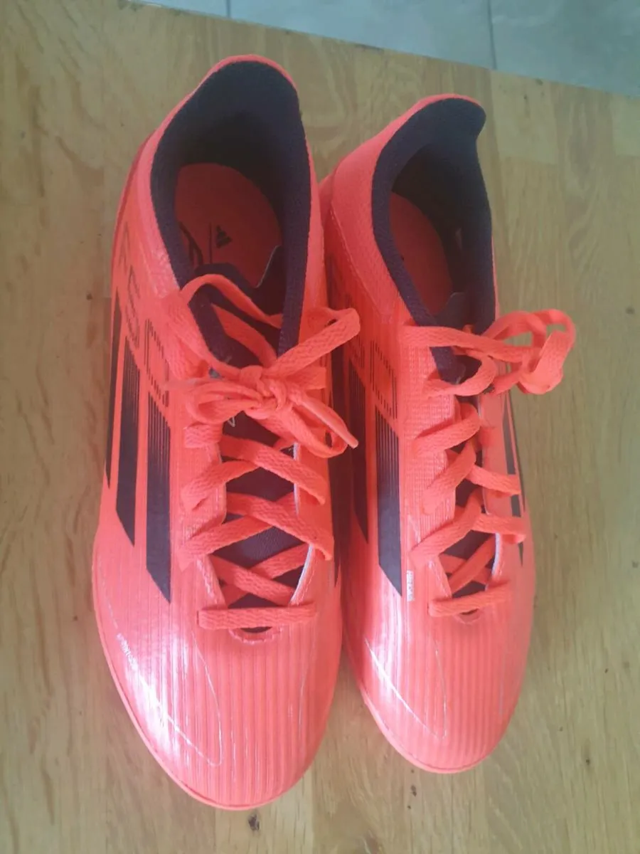 Astro turf boots - Image 2