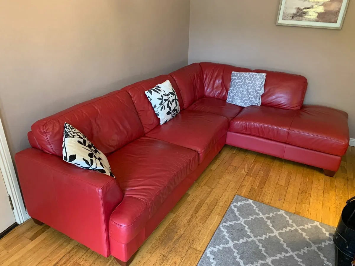 Red Leather couch - Image 2