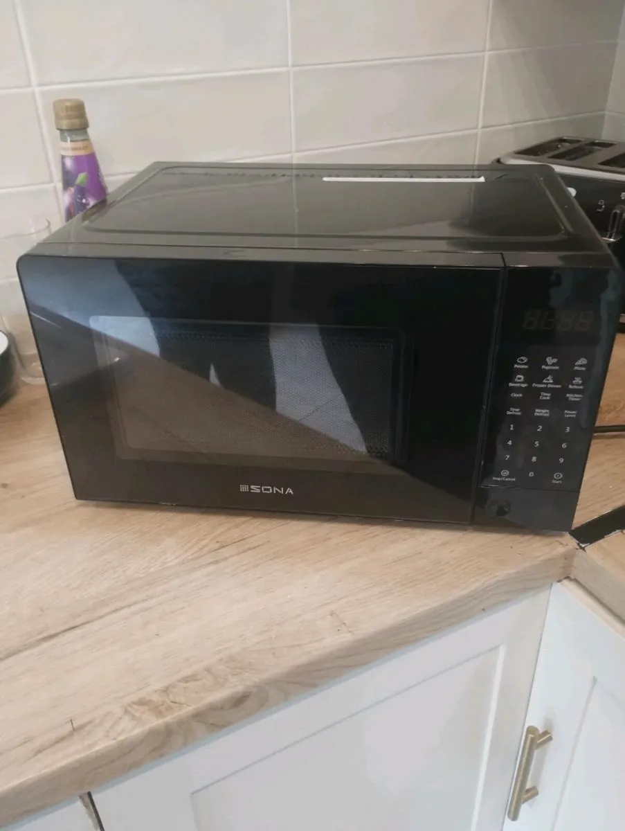 Microwave - Image 1