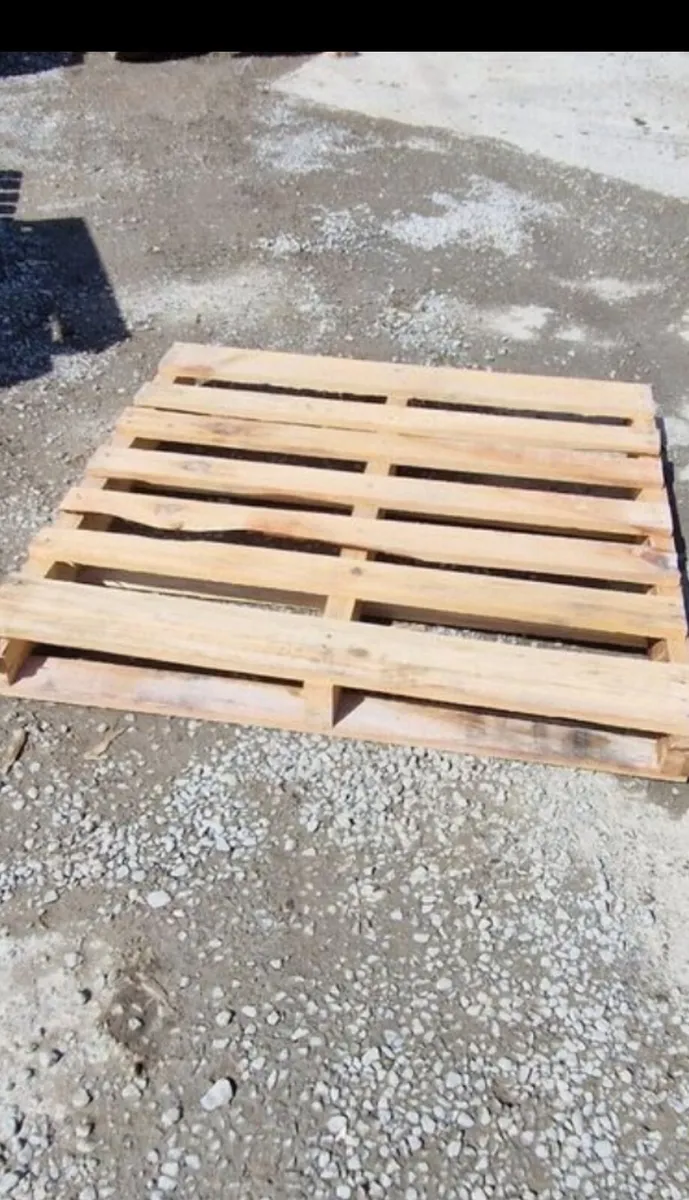 Pallets - Image 1