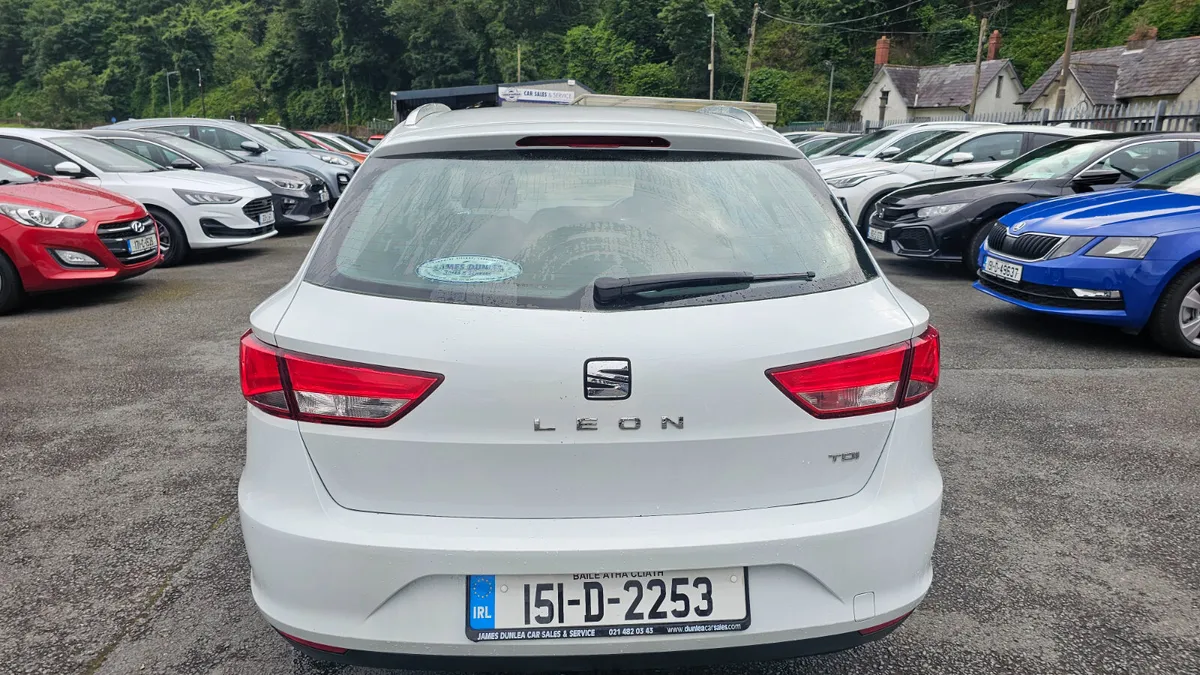 SEAT Leon 2015 ST 1.6TDI ESTATE - Image 4