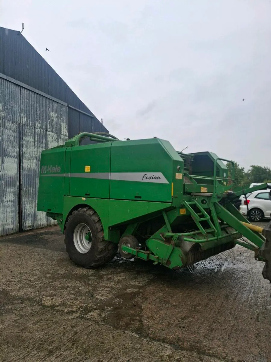 Mchale fusion 1 2006 baler - Image 1