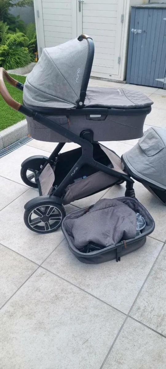 Nuna Demi Grow Buggy - Image 1