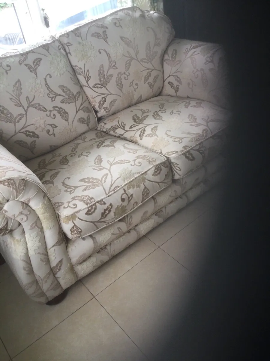 Couch - Image 1