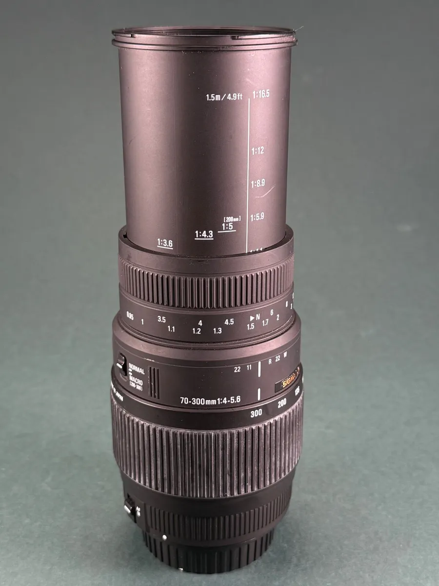 Sigma 70-300mm F/4-5,6 DG Macro Lens Canon EF - Image 4