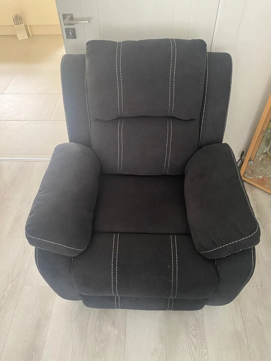 Sofas and reclining armchair - Image 1