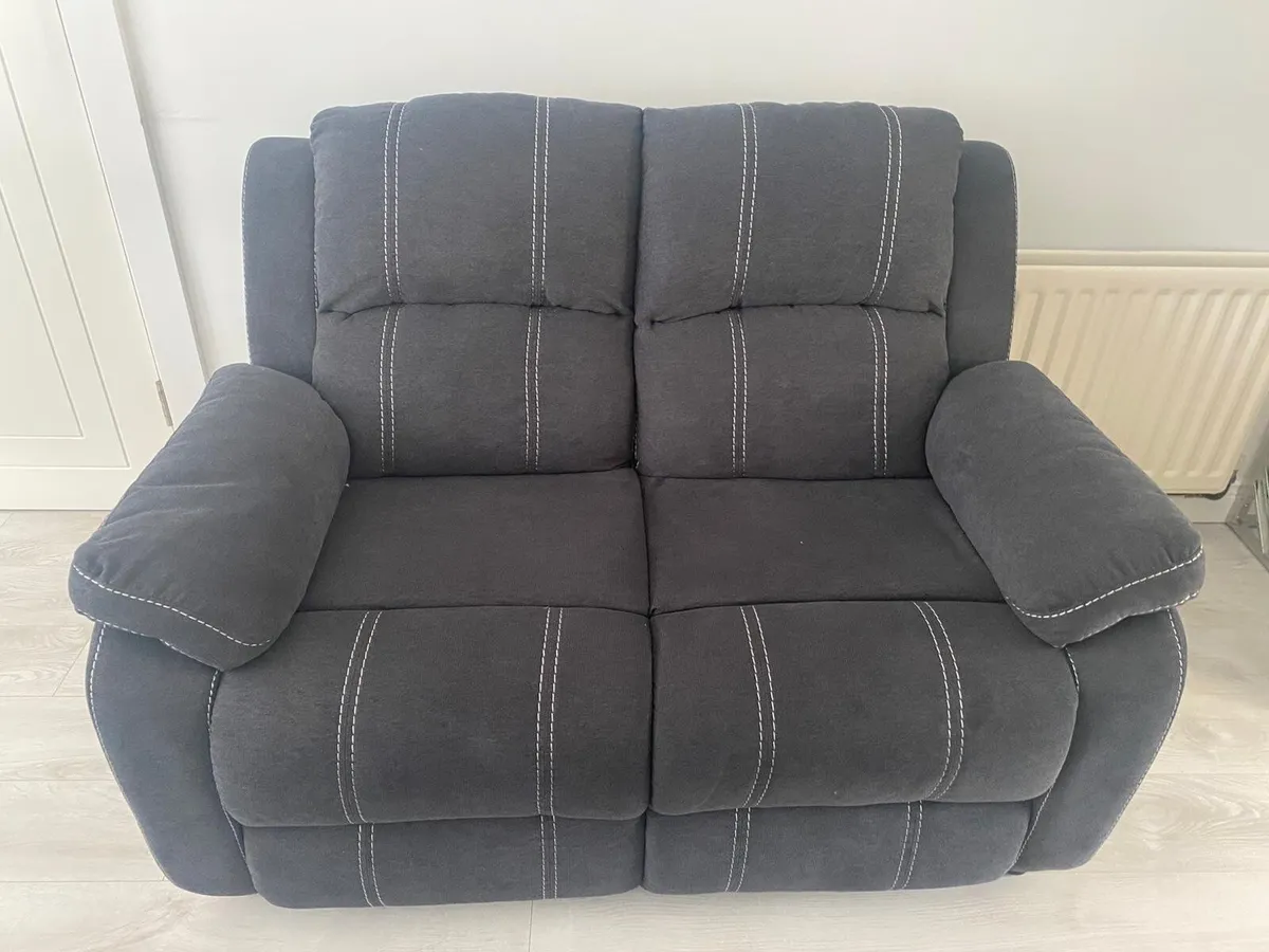 Sofas and reclining armchair - Image 2