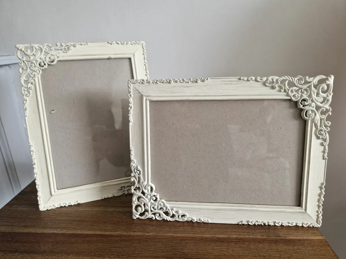 Photo frames - Image 1
