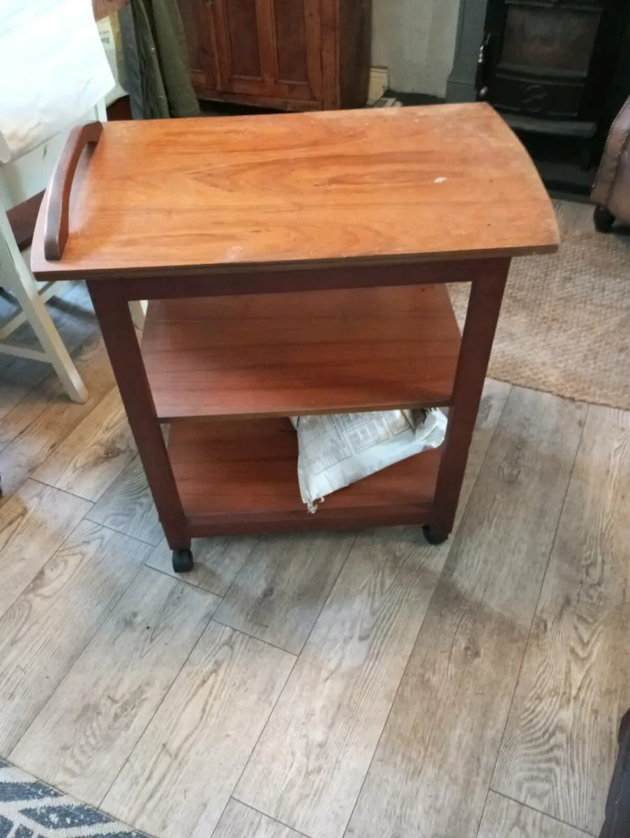 Old fashioned tea trolley - Image 3