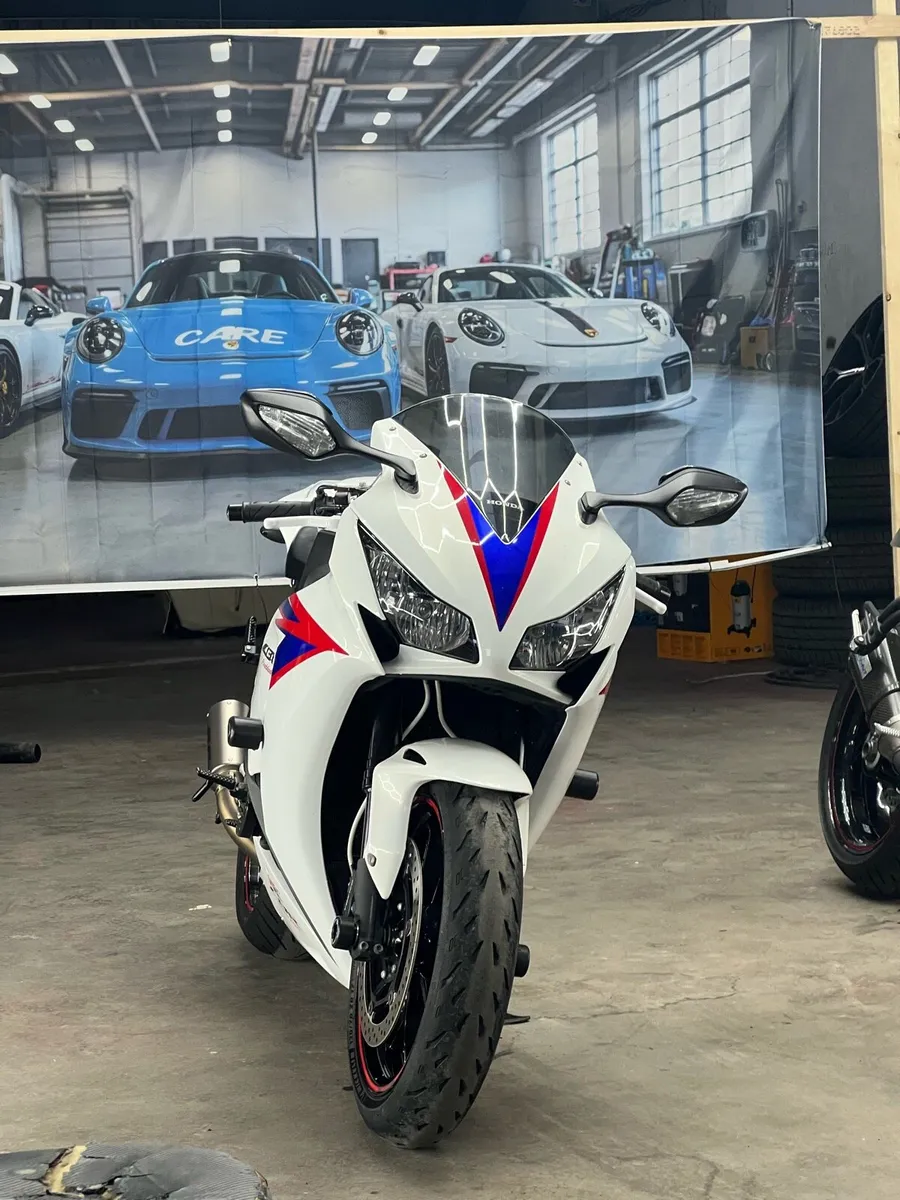 Cbr1000rr fireblade - Image 2