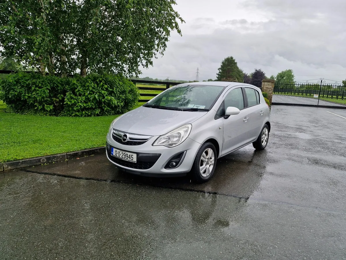 Opel Corsa Automatic (JUST PASSED NCT) !!! - Image 2