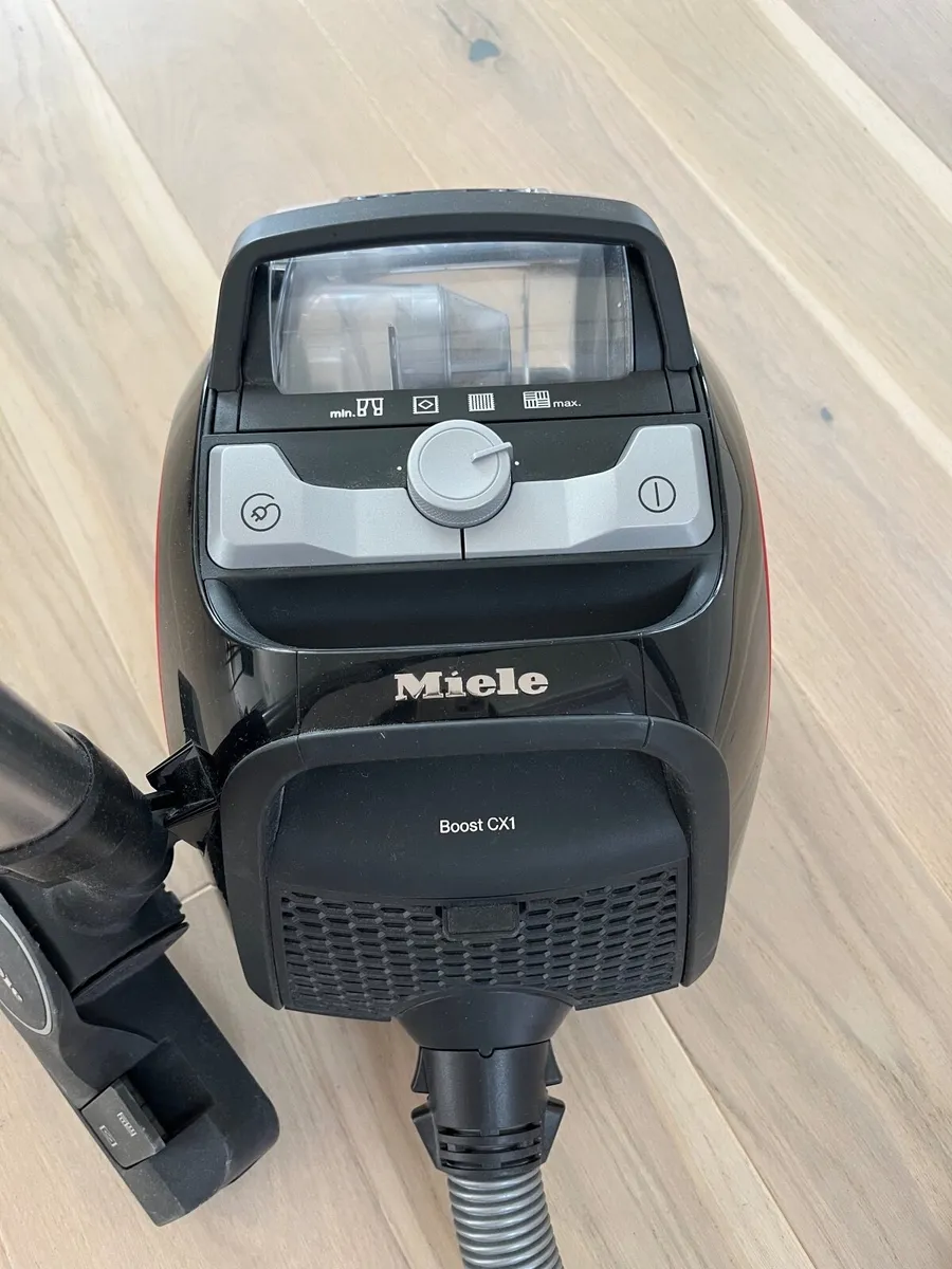 Vacuum cleaner - Miele Boost CX1 - Image 1