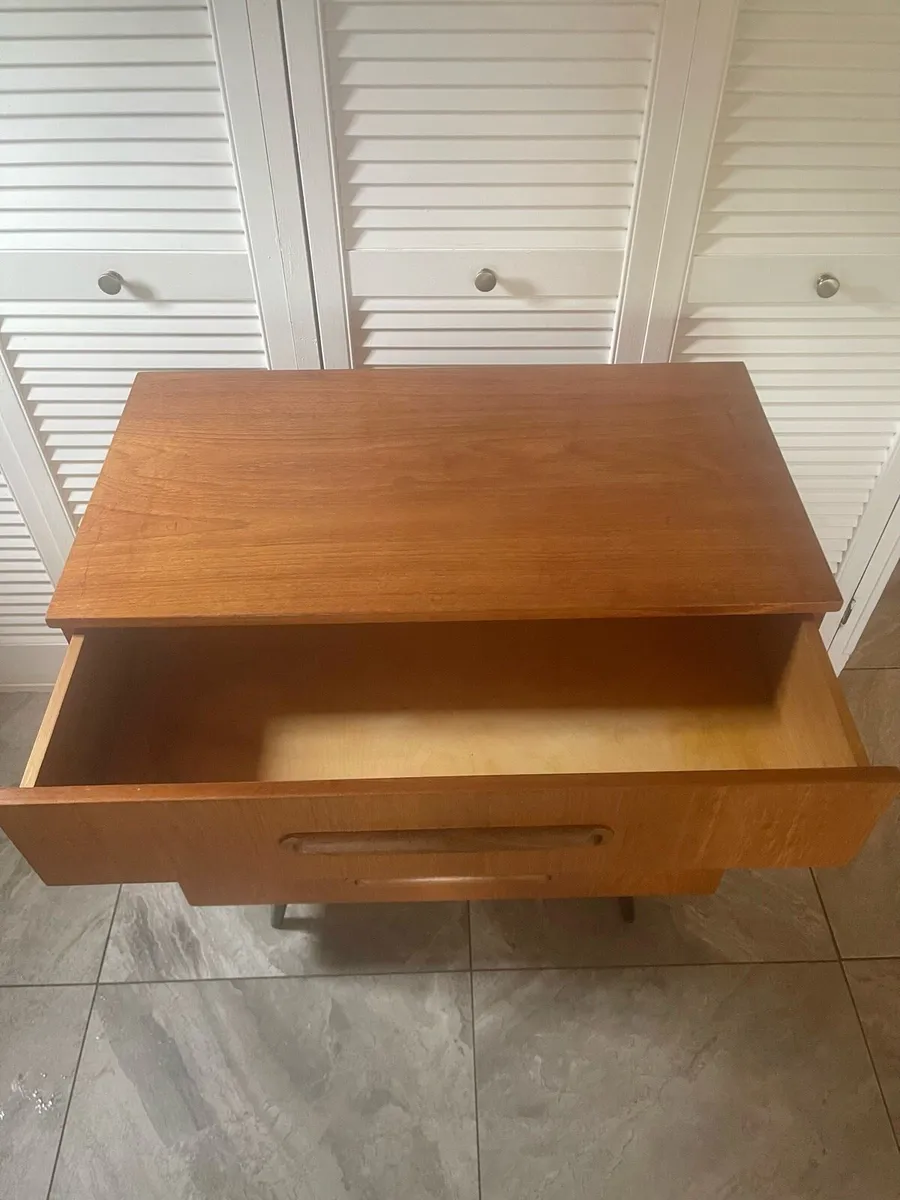 Mid century chest - Image 3