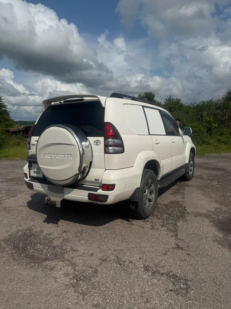 Toyota Land Cruiser - Image 2