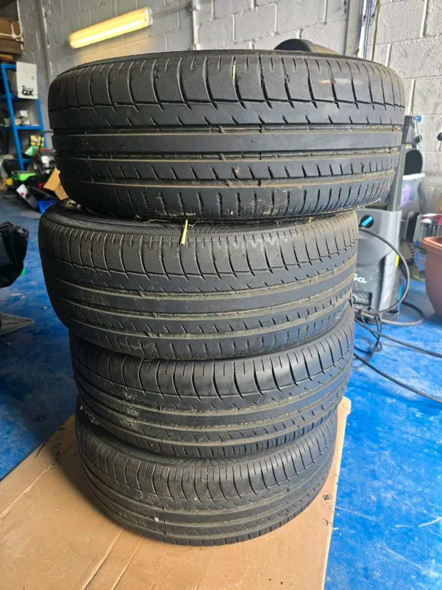 205/55 R16 tyres x4 - Image 1