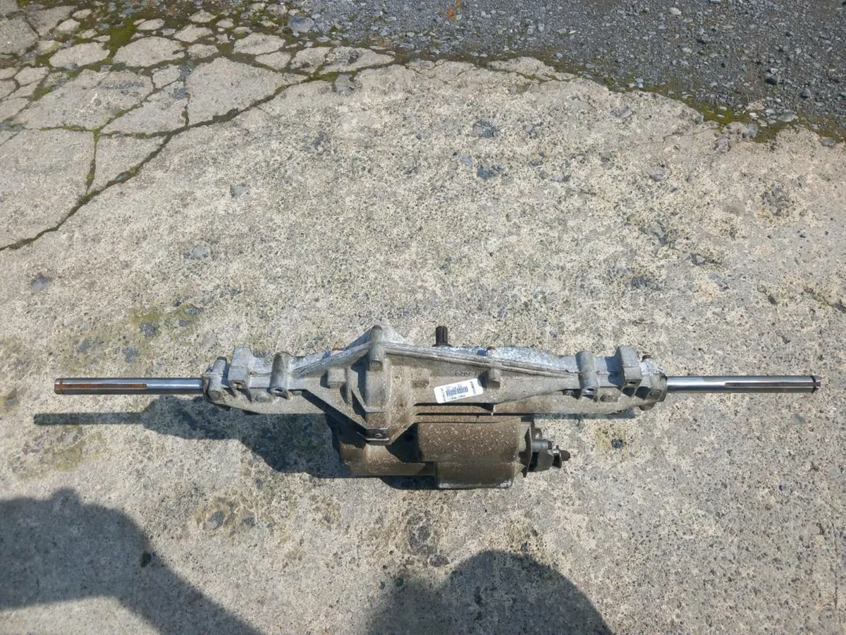 Peerless manual gearbox for sale - Image 2