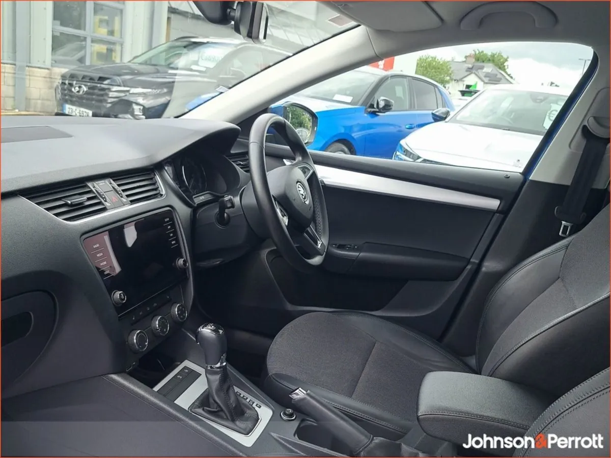 Skoda Octavia Sol 1.0tsi 115hp Dsg 4 - Image 3