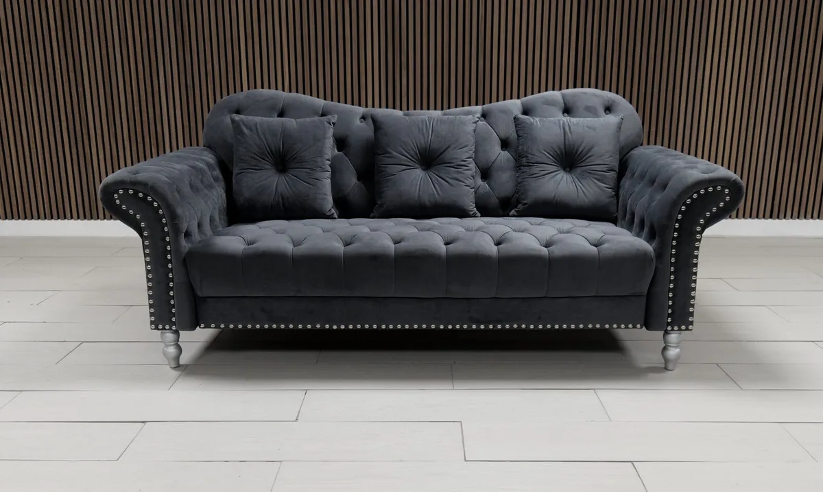 Elegance Chesterfield 3+2 Grey Plush Fabric Sofa - Image 4