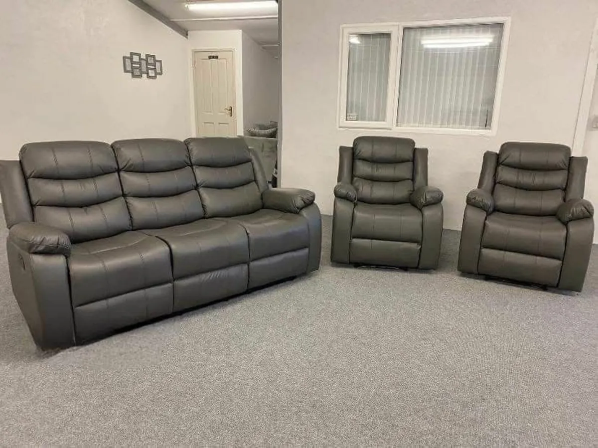 3+1+1 Roma Leather Manual Recliner Sofa - Image 2