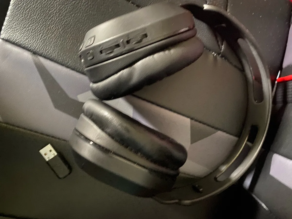 Turtle beach Bluetooth gaming headset - Image 1