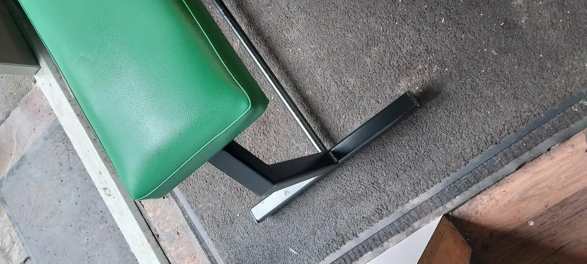 Bench - Image 2