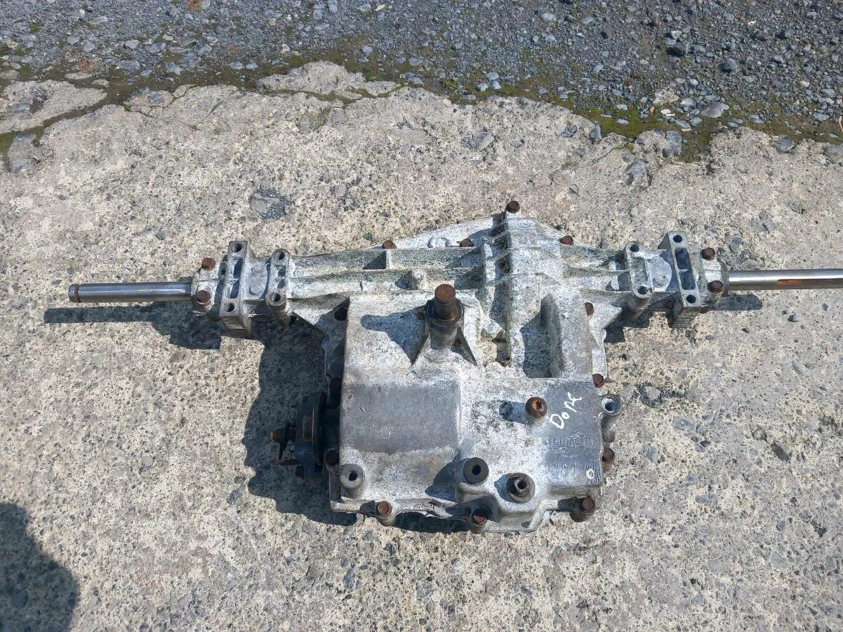 Peerless 5 speed manual gearbox for sale - Image 1