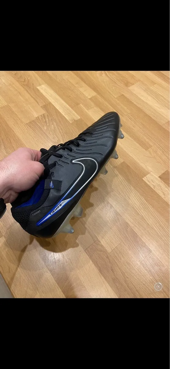 Nike Tiempo Soft Ground Size 11 - Image 3