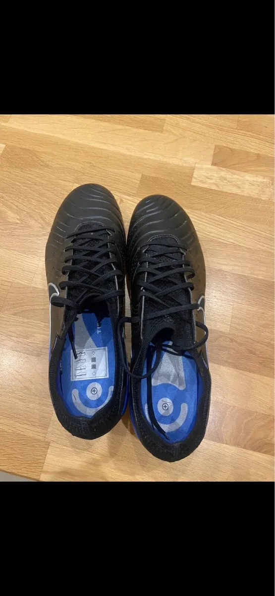 Nike Tiempo Soft Ground Size 11 - Image 4