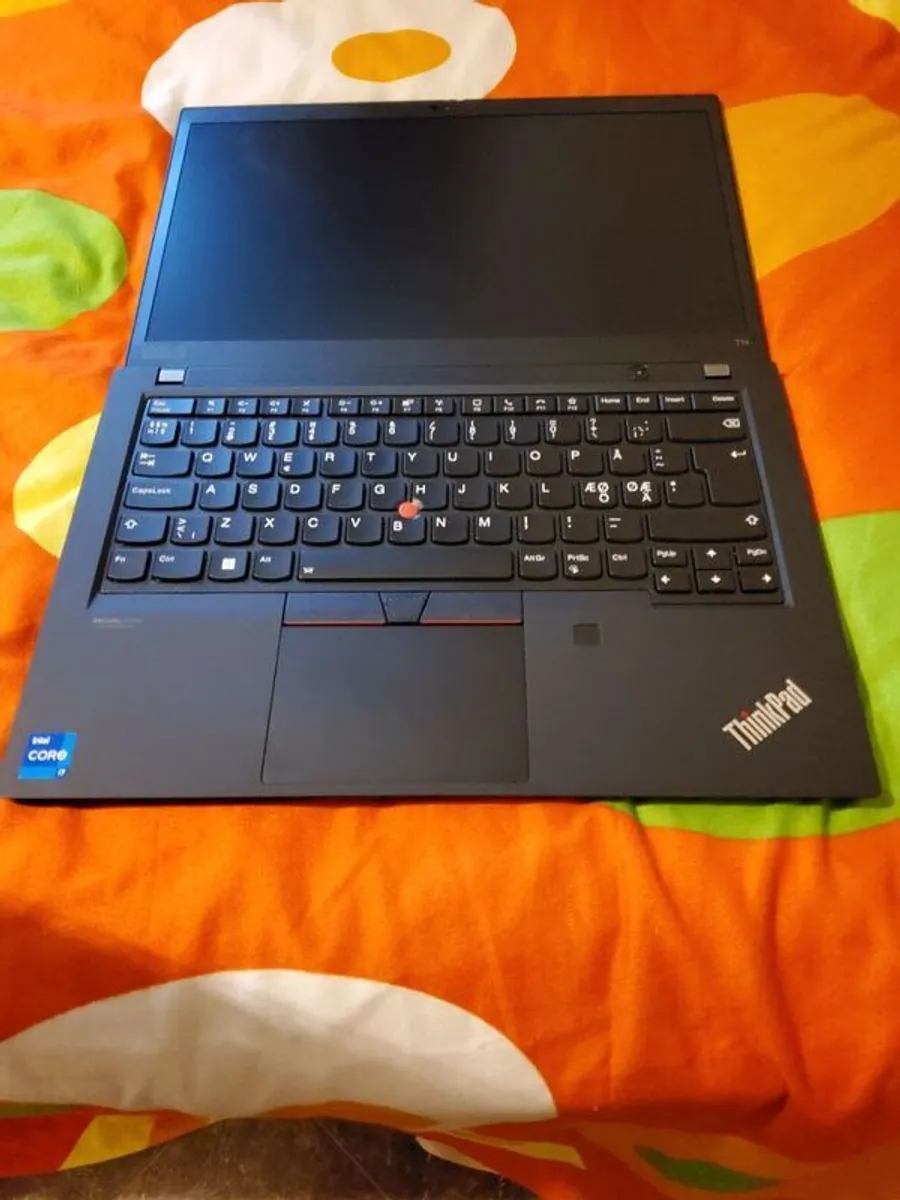 laptop - Image 1