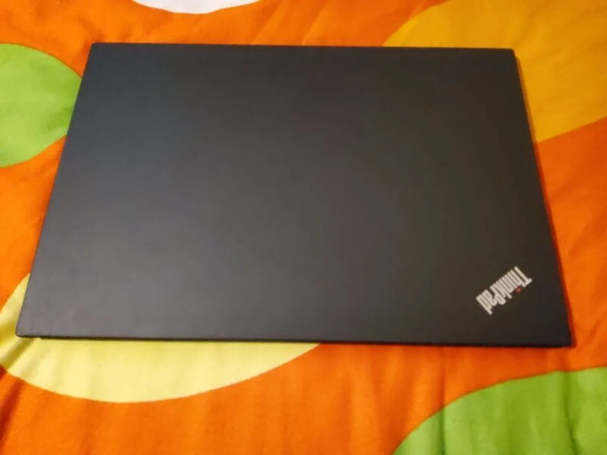 laptop - Image 4