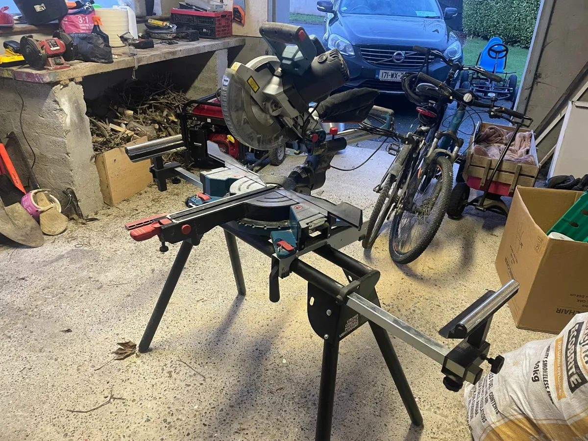 Erbauer Double-Bevel Mitre Saw & Stand - Image 4