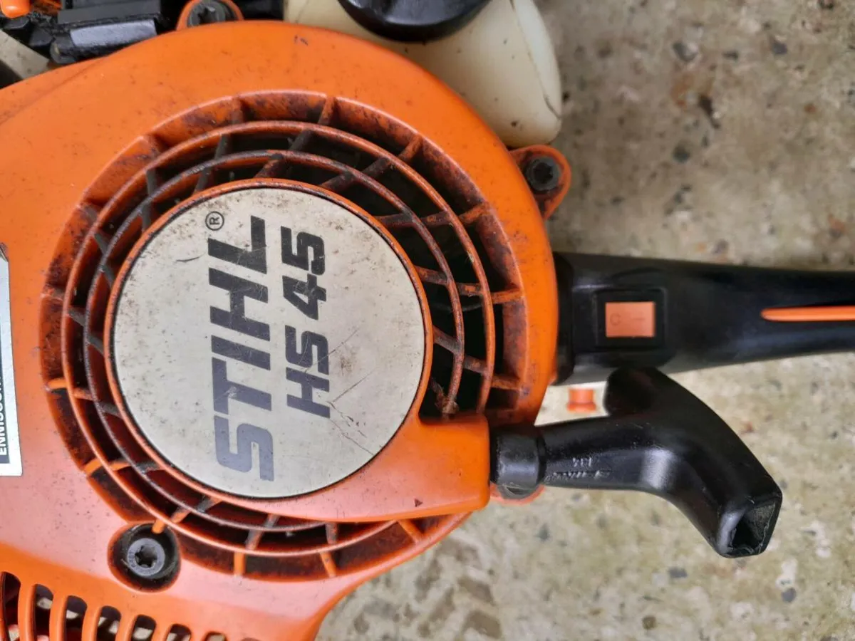 Stihl hedge trimmer - Image 3