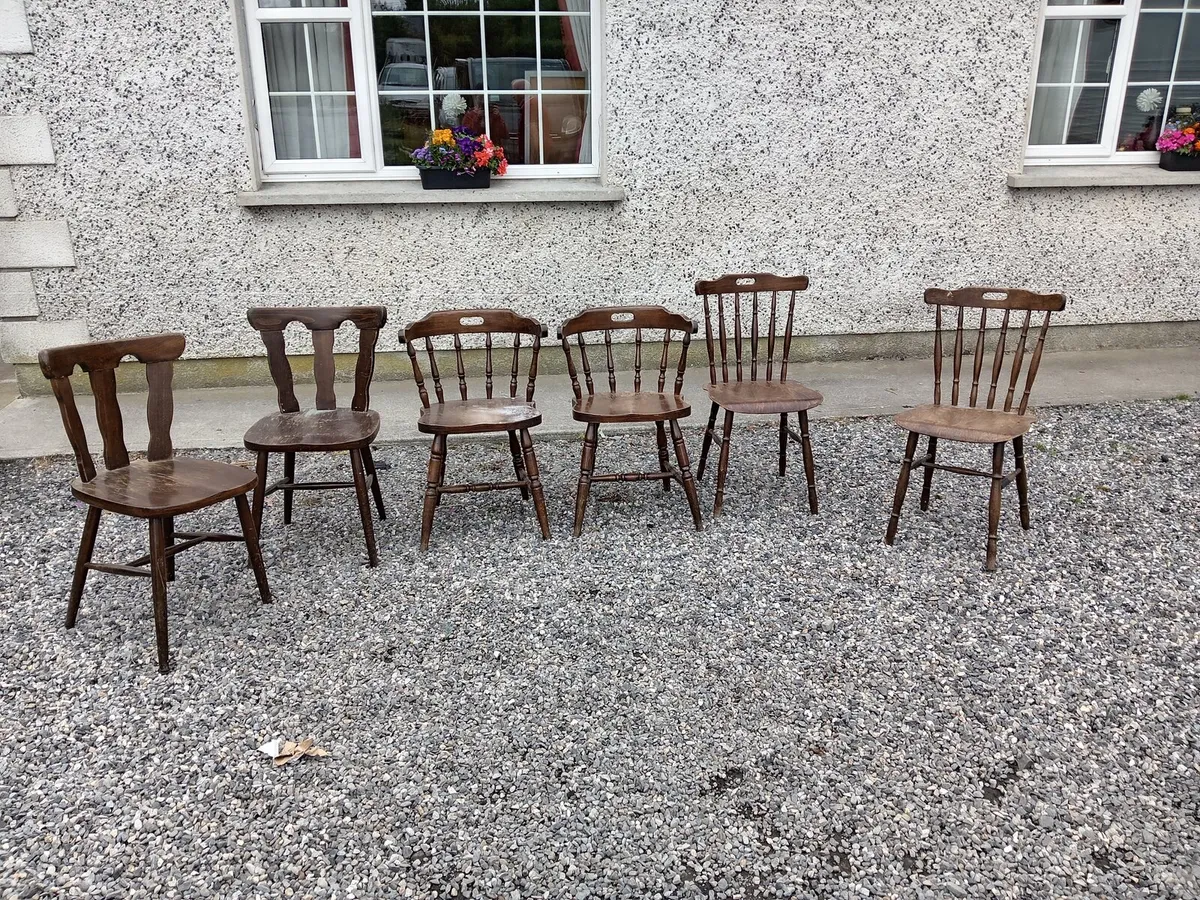 6 old kitchen chairs