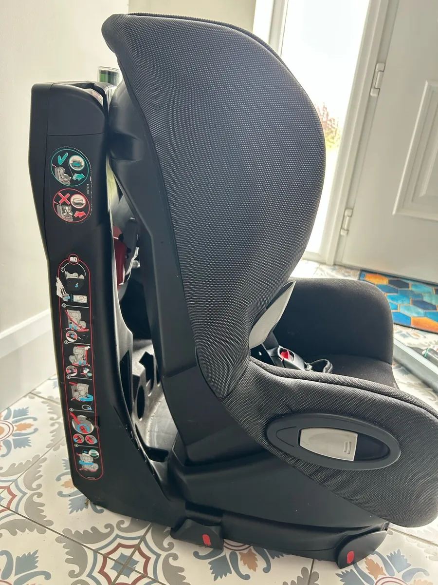 Maxi cosy car seats - Image 2