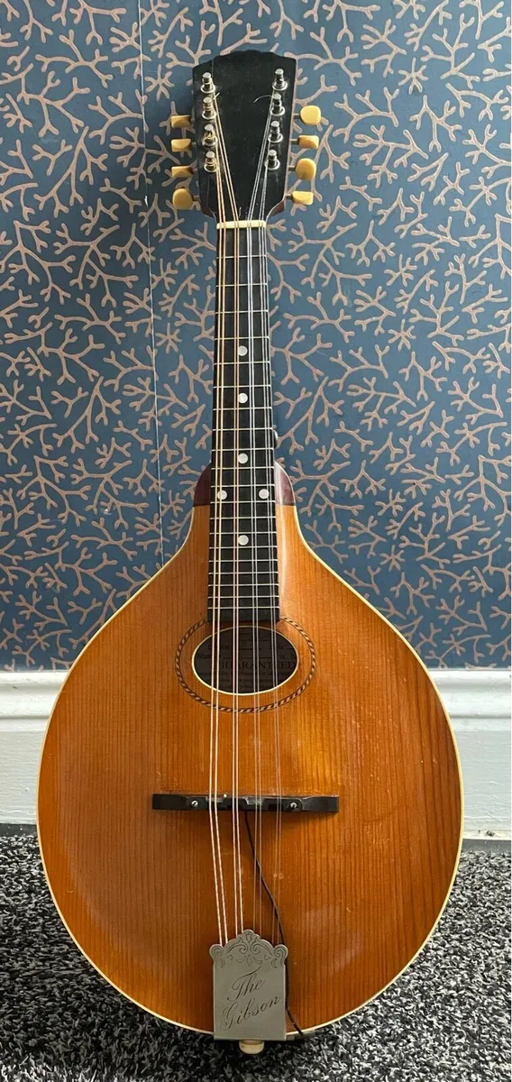 Gibson Style A Mandolin - Image 1
