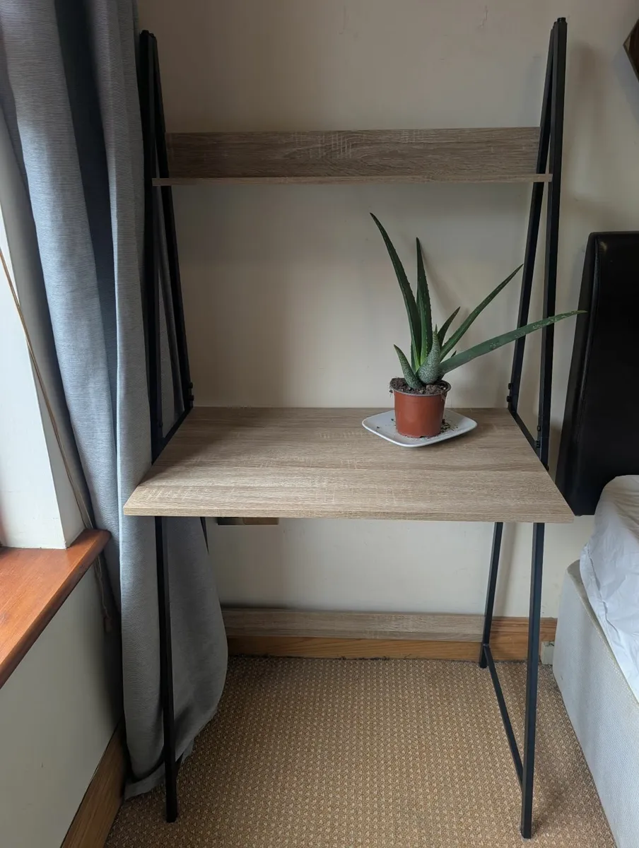 Desk - Image 1