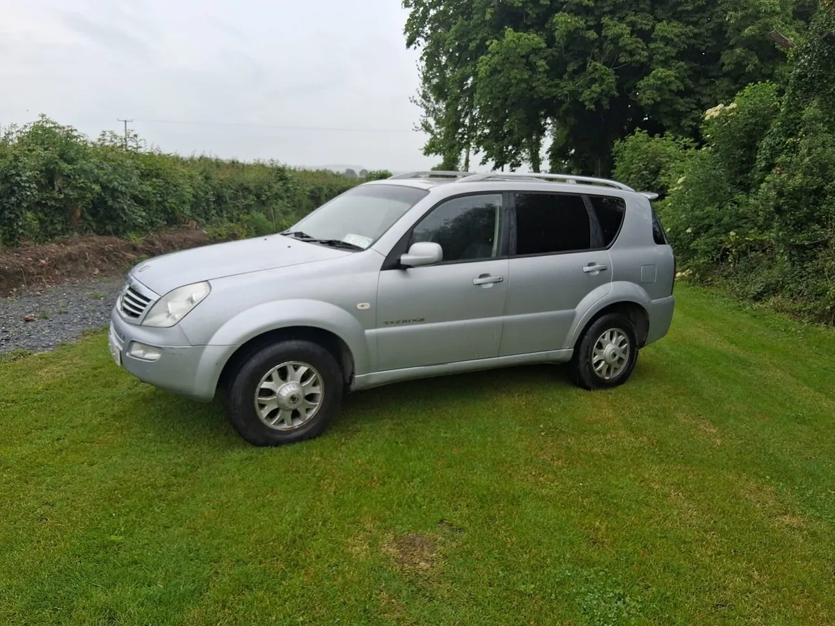 Rexton - Image 1